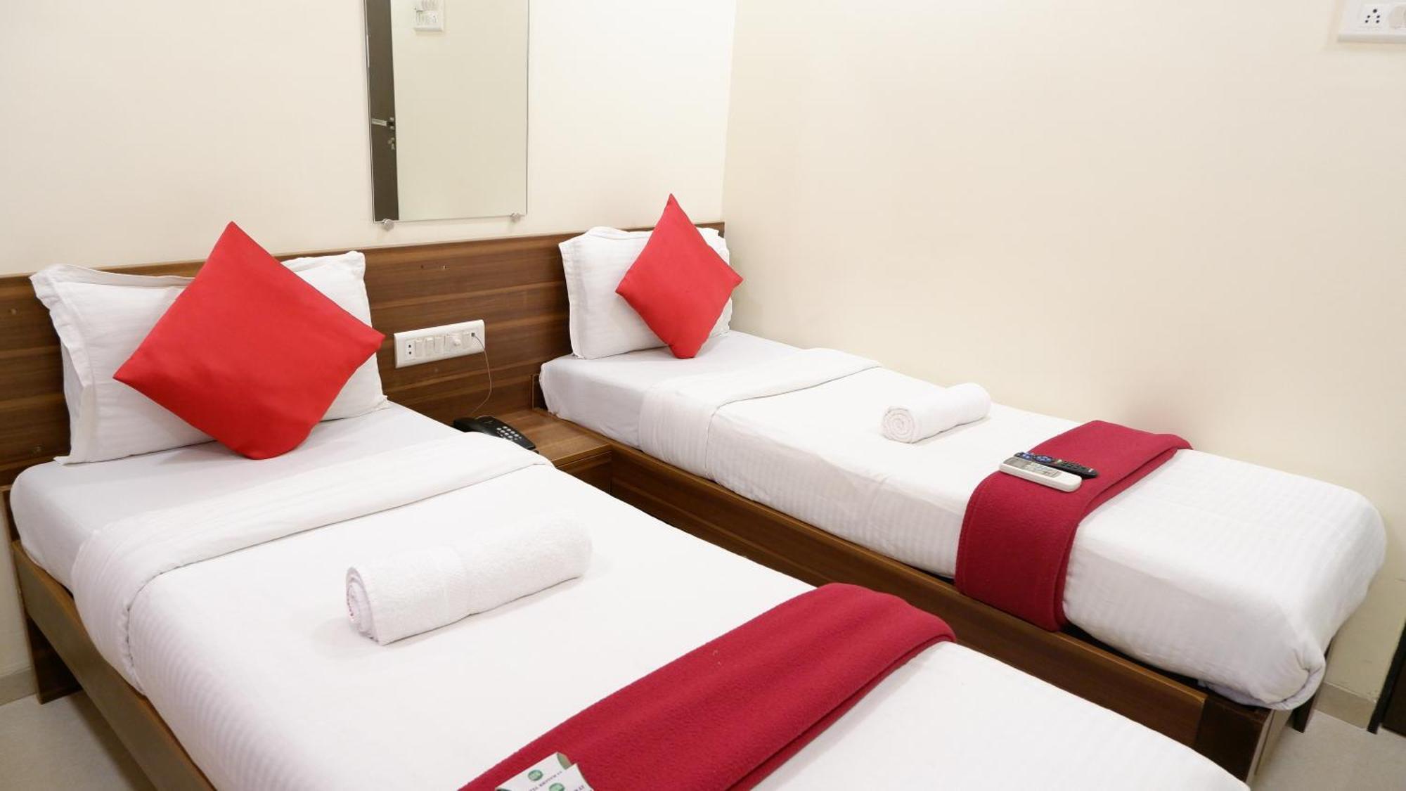 Hotel Briteway Bombay Eksteriør billede
