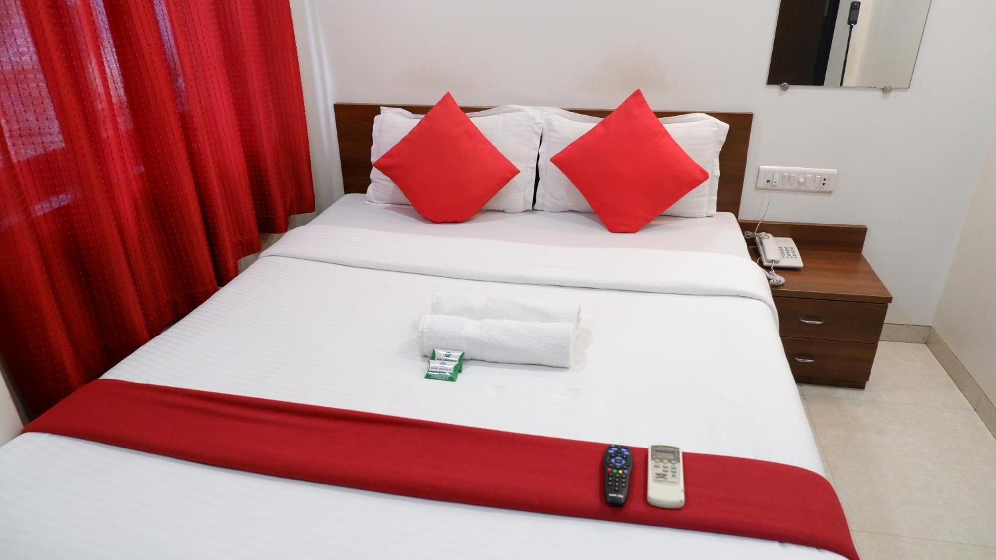 Hotel Briteway Bombay Eksteriør billede